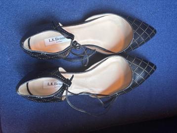 LK Bennet Swart schoen beschikbaar voor biedingen