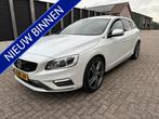 Volvo V60 2.4 D6 AWD Plug-In Hybrid R-Design Aut. Leder Mem., Auto's, Volvo, 215 pk, 110 €/maand, Te koop, Gebruikt