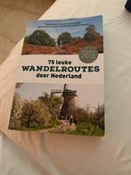 Wandelroutes 75 door nederland, Ophalen of Verzenden, Zo goed als nieuw