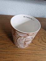 Rituals Luxury Candle Holder Golden Leaves, Huis en Inrichting, Woonaccessoires | Kandelaars en Kaarsen, Overige materialen, Overige kleuren
