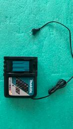 Makita DC18RC snellader, Doe-het-zelf en Verbouw, Gereedschap | Machine-onderdelen en Toebehoren, Ophalen of Verzenden, Zo goed als nieuw