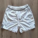 vintage adidas witte short maat 48 / L zgan, Kleding | Heren, Sportkleding, Maat 52/54 (L), Wit, Ophalen of Verzenden, Zo goed als nieuw