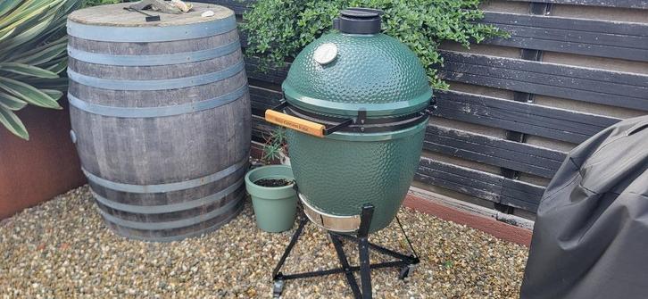 Big Green Egg Large, Tuin en Terras, Houtskoolbarbecues, Gebruikt, Met accessoires, Ophalen