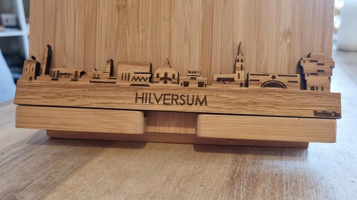 Skyline Hilversum - Houten Koelkastmagneet, Huis en Inrichting, Woonaccessoires | Wanddecoraties, Nieuw, Ophalen of Verzenden