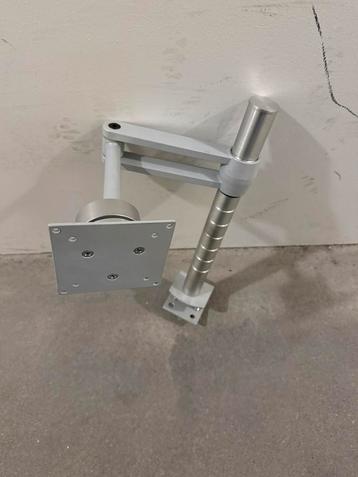 Monitor Beugel voor bureau beschikbaar voor biedingen