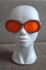 Orange zonnebril met glitters, Sieraden, Tassen en Uiterlijk, Zonnebrillen en Brillen | Dames, Ophalen of Verzenden, Zo goed als nieuw