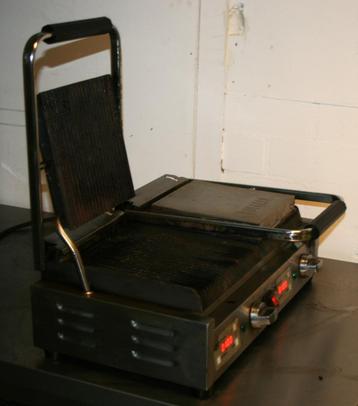 Buffalo dubbele contactgrill groef/groef bieden vanaf 90€ beschikbaar voor biedingen