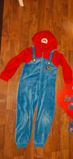 Mario onesie mt 134-140, Kinderen en Baby's, Carnavalskleding en Verkleedspullen, Ophalen of Verzenden, Zo goed als nieuw, 134 t/m 140