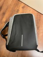 XD Design rugtas met usb aansluiting, Computers en Software, Laptoptassen, Ophalen of Verzenden, 15 inch, Zo goed als nieuw, Rugzak
