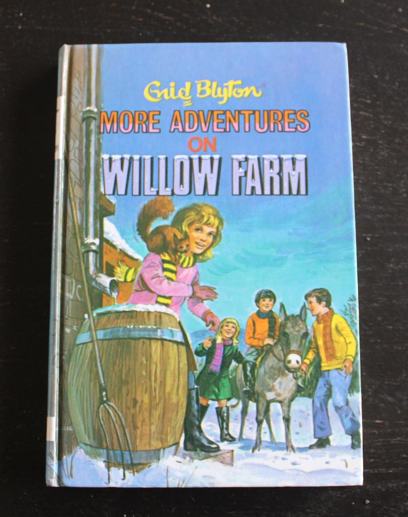 More adventures on Willow Farm - Enid Blyton, Boeken, Gelezen, Ophalen of Verzenden, Fictie, Enid Blyton