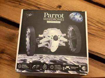 Parrot Jumping Sumo Minidrone beschikbaar voor biedingen