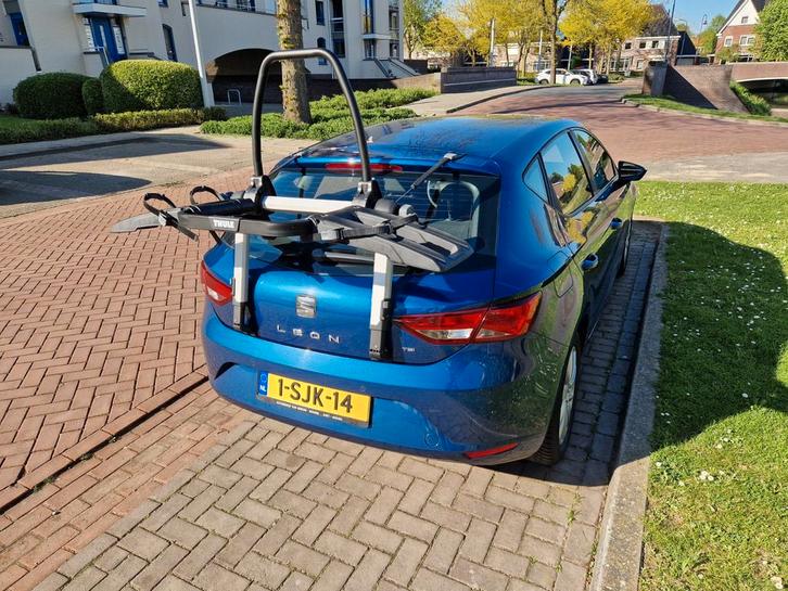 Thule Outway Fietsendrager - Achterklep, Auto diversen, Fietsendragers, Zo goed als nieuw, Achterklepdrager, 2 fietsen, Brede banden