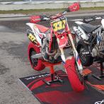 Honda Crf 450 R Red moto Super motard uit 2016, Motoren, 450 cc, Particulier, Meer dan 35 kW, 1 cilinder