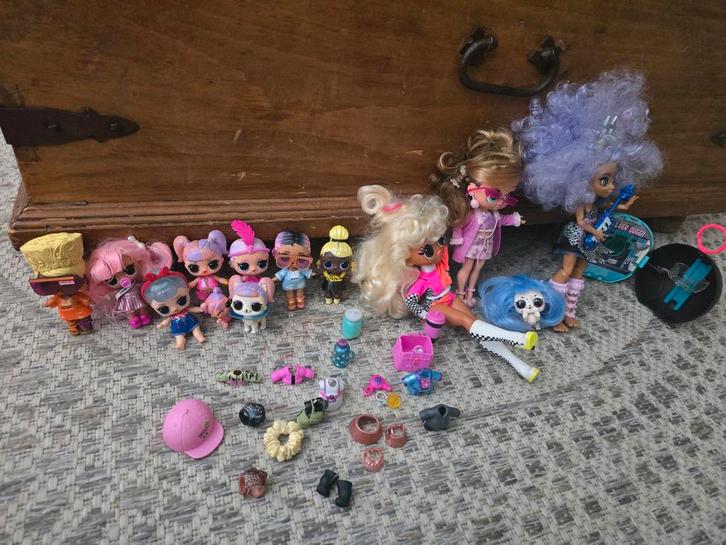 Groot Poppenhuis DEEL 3 (plus 50 poppen en VEEL accessoires), Kinderen en Baby's, Speelgoed | Poppen, Gebruikt, Overige typen