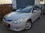 Hyundai I30 CW 1.6 CRDi Style apk tot 06-01-2026, Auto's, Hyundai, Voorwielaandrijving, Stof, Gebruikt, 116 pk