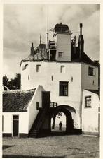 Harderwijk - Vischpoort - man in poort - ongelopen, Ophalen of Verzenden, Voor 1920, Ongelopen, Gelderland