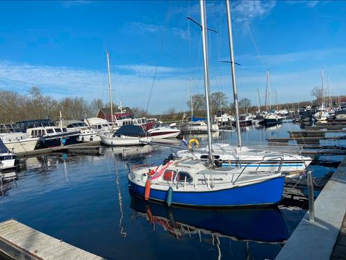 Kajuit zeilboot midget 20,, Watersport en Boten, Kajuitzeilboten en Zeiljachten, Gebruikt, Tourjacht of Cruiser, Polyester, Tot 6 meter