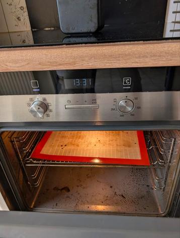 Siemens elektrische oven beschikbaar voor biedingen