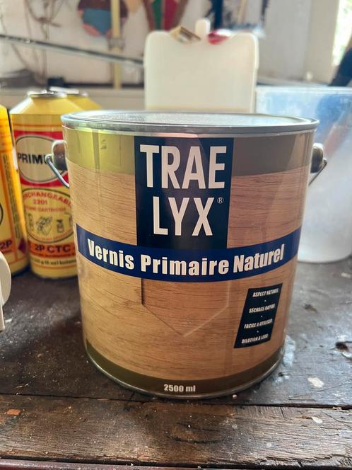 Trae Lyx grondlak naturel 2 liter, Doe-het-zelf en Verbouw, Verf, Beits en Lak, Zo goed als nieuw, Verf, Minder dan 5 liter, Ophalen of Verzenden