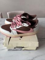 Nike air jordan travis scott, Ophalen of Verzenden, Zo goed als nieuw, Overige kleuren