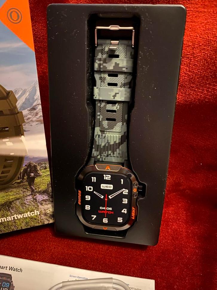 Stoere Smartwatch - Nieuwstaat!, Sieraden, Tassen en Uiterlijk, Smartwatches, Nieuw, Android, Zwart, Afstand, Waterdicht, Verzenden