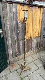 Koperen staande lamp, Ophalen