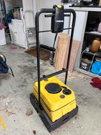 Kärcher BR400 Schrobzuigmachine, Ophalen