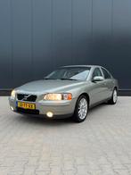 Volvo S60 2.4  *NIEUWSTAAT* Dealer Onderhouden, Auto's, Voorwielaandrijving, 74 €/maand, S60, Bedrijf