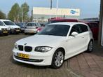 BMW 1-serie 116i Business Line 6 Bak - Clima - Navi - MOTOR, Auto's, BMW, 65 €/maand, 4 cilinders, 4 stoelen, Origineel Nederlands