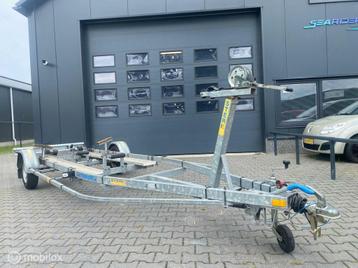 Kalf KBE / Kalf Boottrailer / Geremd / Eigen kenteken/1050kg beschikbaar voor biedingen