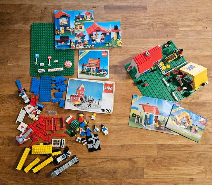 Vintage LEGO sets 6355 paardenstal & 6592 + Losse Onderdelen, Kinderen en Baby's, Speelgoed | Duplo en Lego, Gebruikt, Lego, Complete set