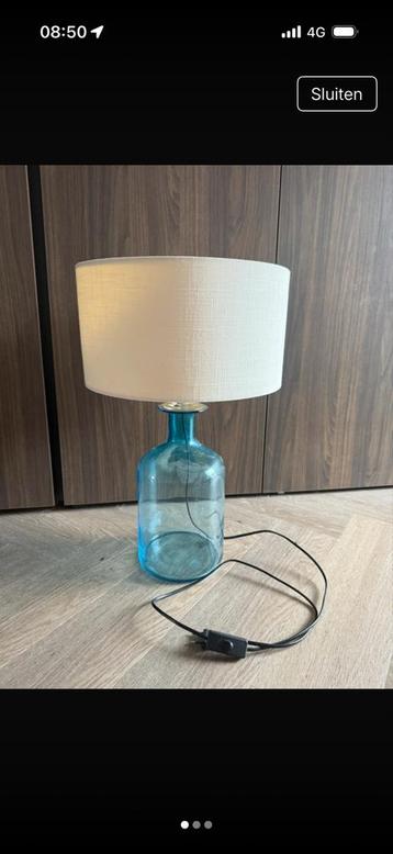 Boho lamp blauw glas met witte kap beschikbaar voor biedingen