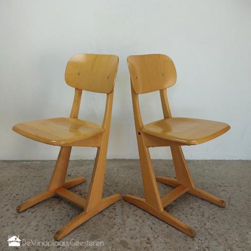 Vintage Casala stoelen (2) voor volwassenen - Carl Sasse, Huis en Inrichting, Stoelen, Zo goed als nieuw, Twee, Hout, Ophalen