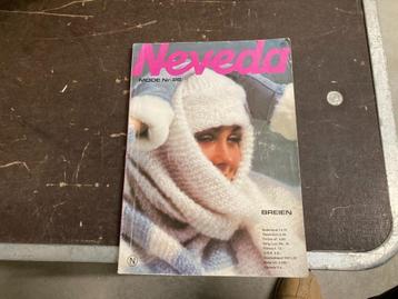 breien neveda vintage kleding beschikbaar voor biedingen