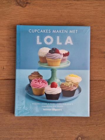 Romy Lewis - Cupcakes maken met Lola beschikbaar voor biedingen