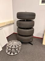 Set van 4 banden plus wieldoppen, Auto diversen, Wieldoppen, Ophalen