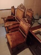 Antieke stoelen, Ophalen