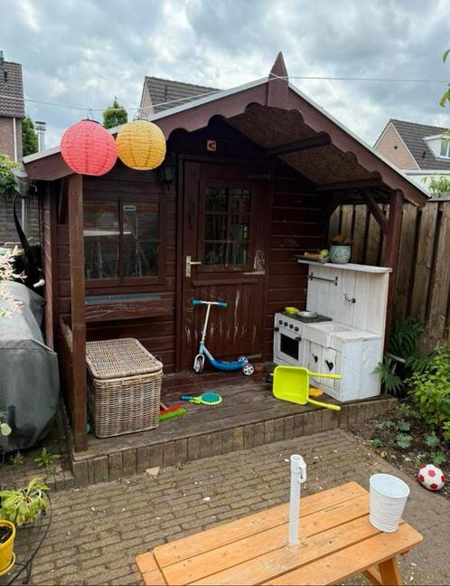 Gratis tuinhuis / schuurtje GRATIS, Tuin en Terras, Tuinhuizen, Zo goed als nieuw, Tuinhuis, Hout, 250 tot 500 cm, 200 tot 400 cm