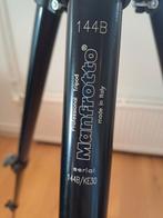 Camera statief Manfrotto, Audio, Tv en Foto, Fotografie | Statieven en Balhoofden, Ophalen, Zo goed als nieuw, Driepoot