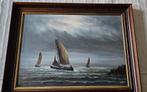 Mooi schilderij met boten en stormachtige lucht, Ophalen of Verzenden