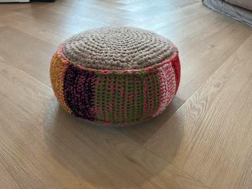 Meditatie kussen 40 cm handgemaakt en als nieuw beschikbaar voor biedingen