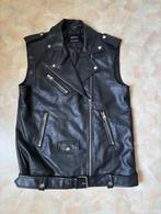 Stoere Biker Gilet Merk: Stradivarius Maat S/M, Kleding | Dames, Bodywarmers, Ophalen of Verzenden, Zo goed als nieuw, Zwart