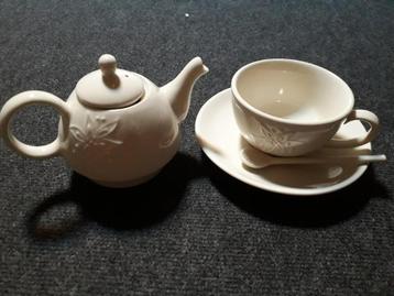 Theepotje voor één persoon  beschikbaar voor biedingen