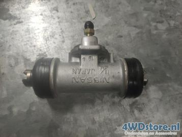 Nissan D21 Kingcab Wielremcilinder 4410037G12 beschikbaar voor biedingen