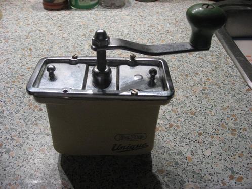 PeDe Unique Bakelieten retro koffie molen, Antiek en Kunst, Antiek | Keukenbenodigdheden, Ophalen of Verzenden