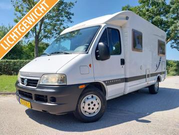 Compacte Dethleffs Globebus1 van 580cm lang en 940kg bagage! beschikbaar voor biedingen