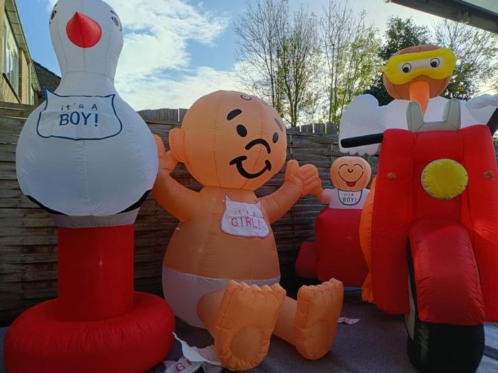 Te koop- 3x Indoor opblaasfiguren geboorte, Hobby en Vrije tijd, Feestartikelen | Verhuur, Nieuw, Geboorte of Huwelijk, Ophalen