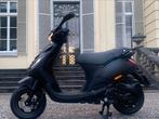 Piaggio zip zwart in nieuw staat., Ophalen, Maximaal 45 km/u, Zip, Zo goed als nieuw