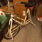 Hometrainer, eerlijk oud model. Wel zelf even ontstoffen,, Ophalen of Verzenden, Gebruikt, Hometrainer