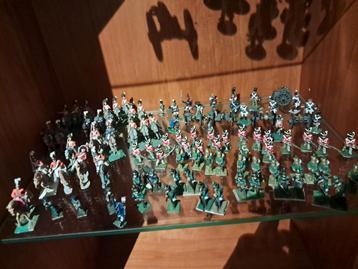 Ruim 80 engelse en Franse infanterie en cavalerie  beschikbaar voor biedingen